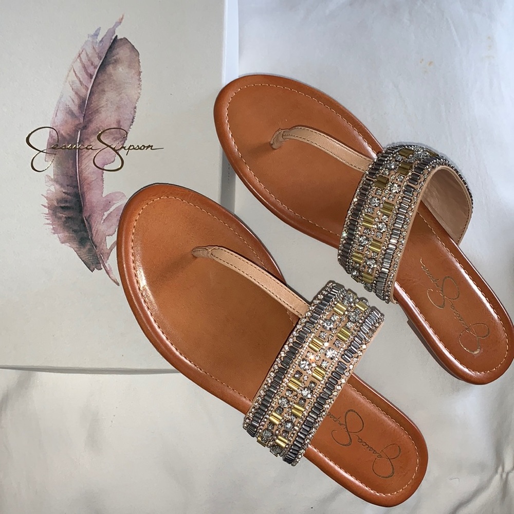 🔥🔥CLEARANCE SALE!!Jessica Simpson brand new thong sandals